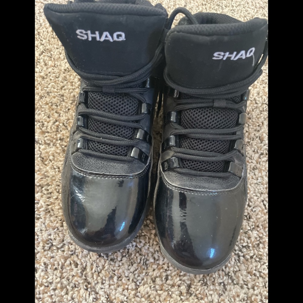 boys Kids Shoes By Shaq Size 5 youth